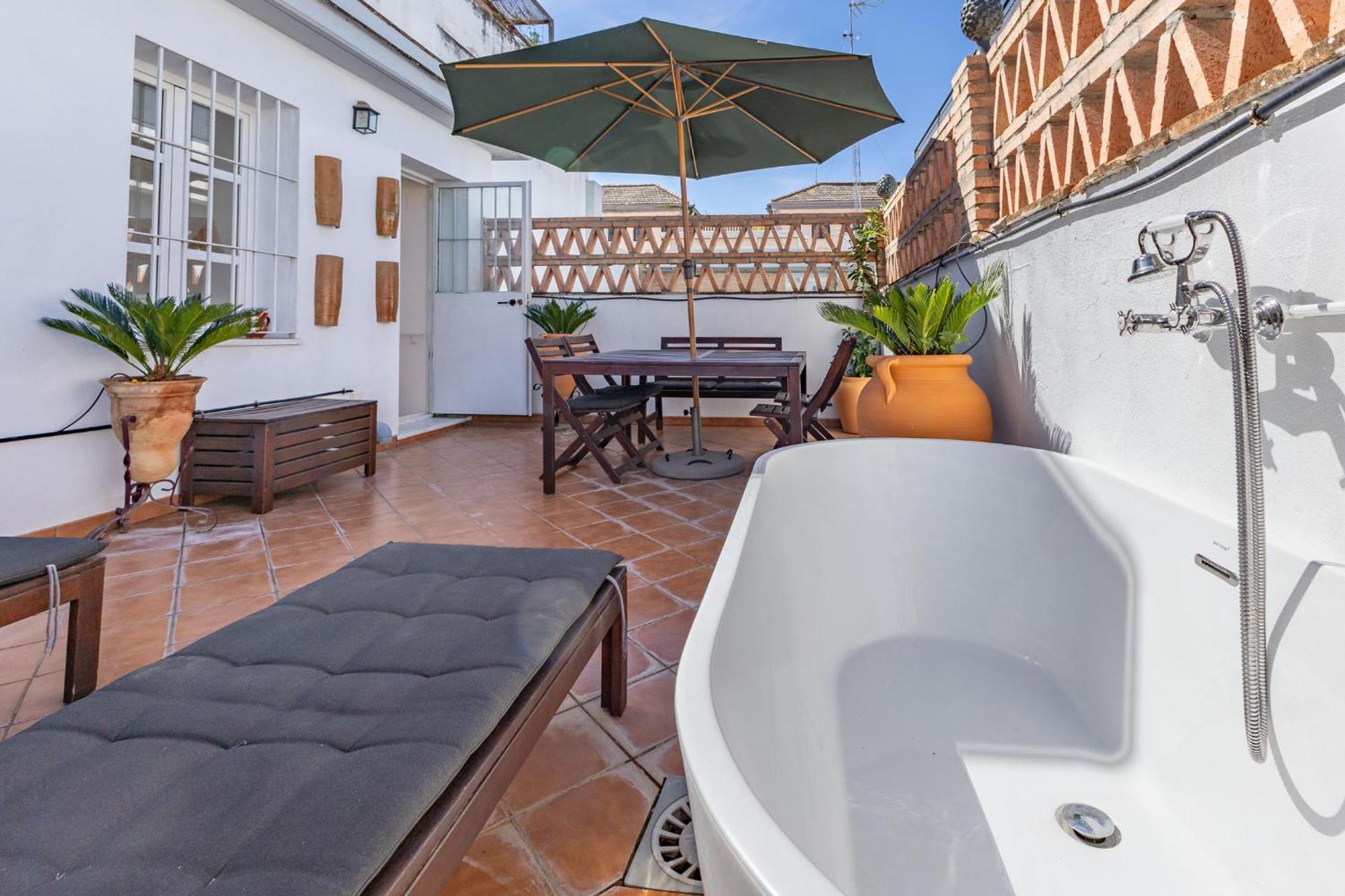 Ohliving Maestranza Apartman Sevilla Kültér fotó