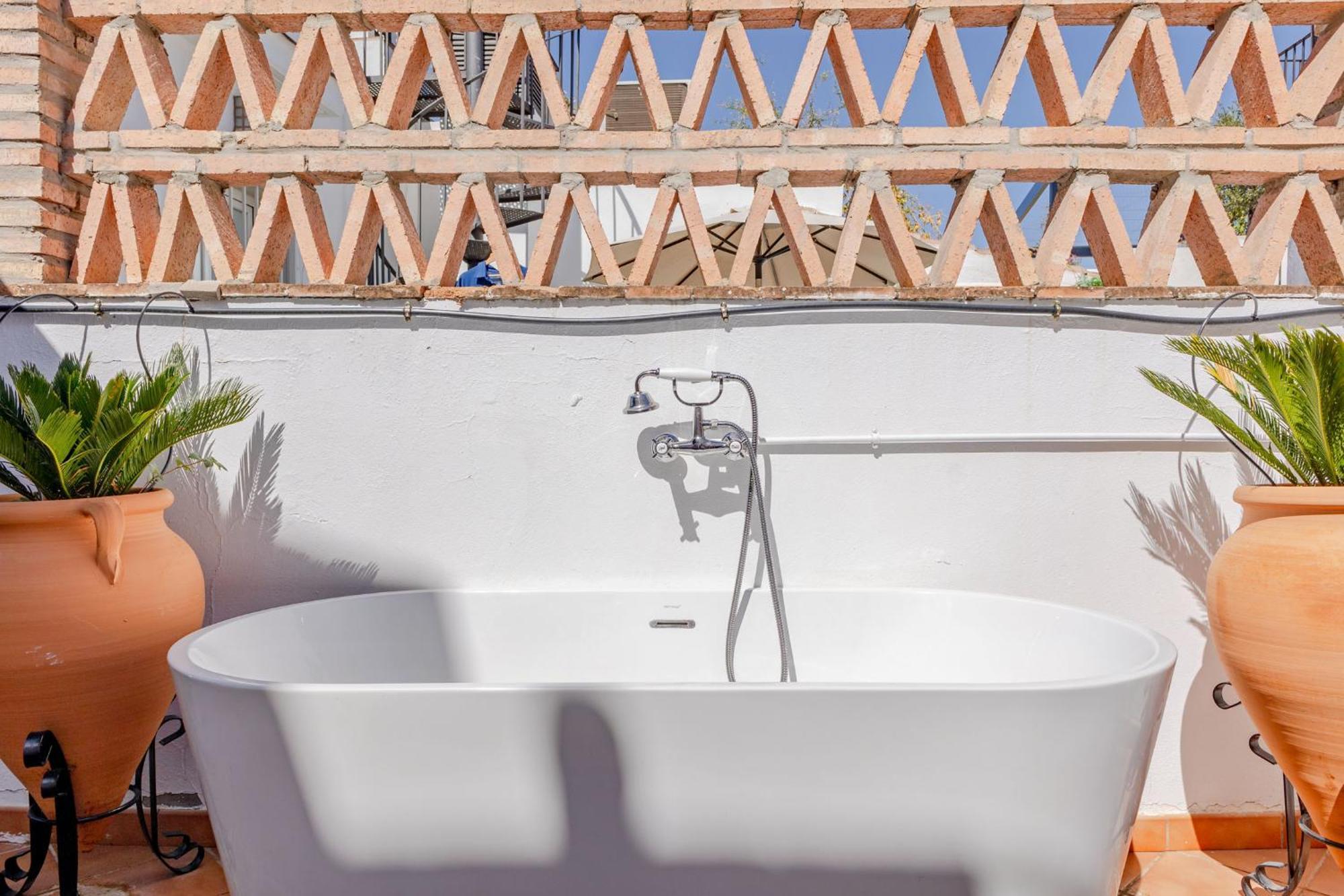 Ohliving Maestranza Apartman Sevilla Kültér fotó